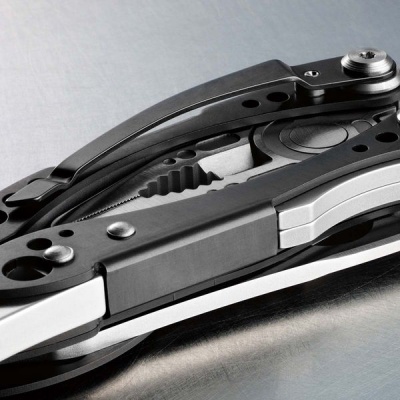 Мультитул LEATHERMAN Skeletool CX (830923) Мультитул LEATHERMAN Skeletool CX (830923)